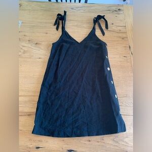 Top Shop Button Side Tie Strap Black Vneck‎  Dress Women’s 4 Preloved